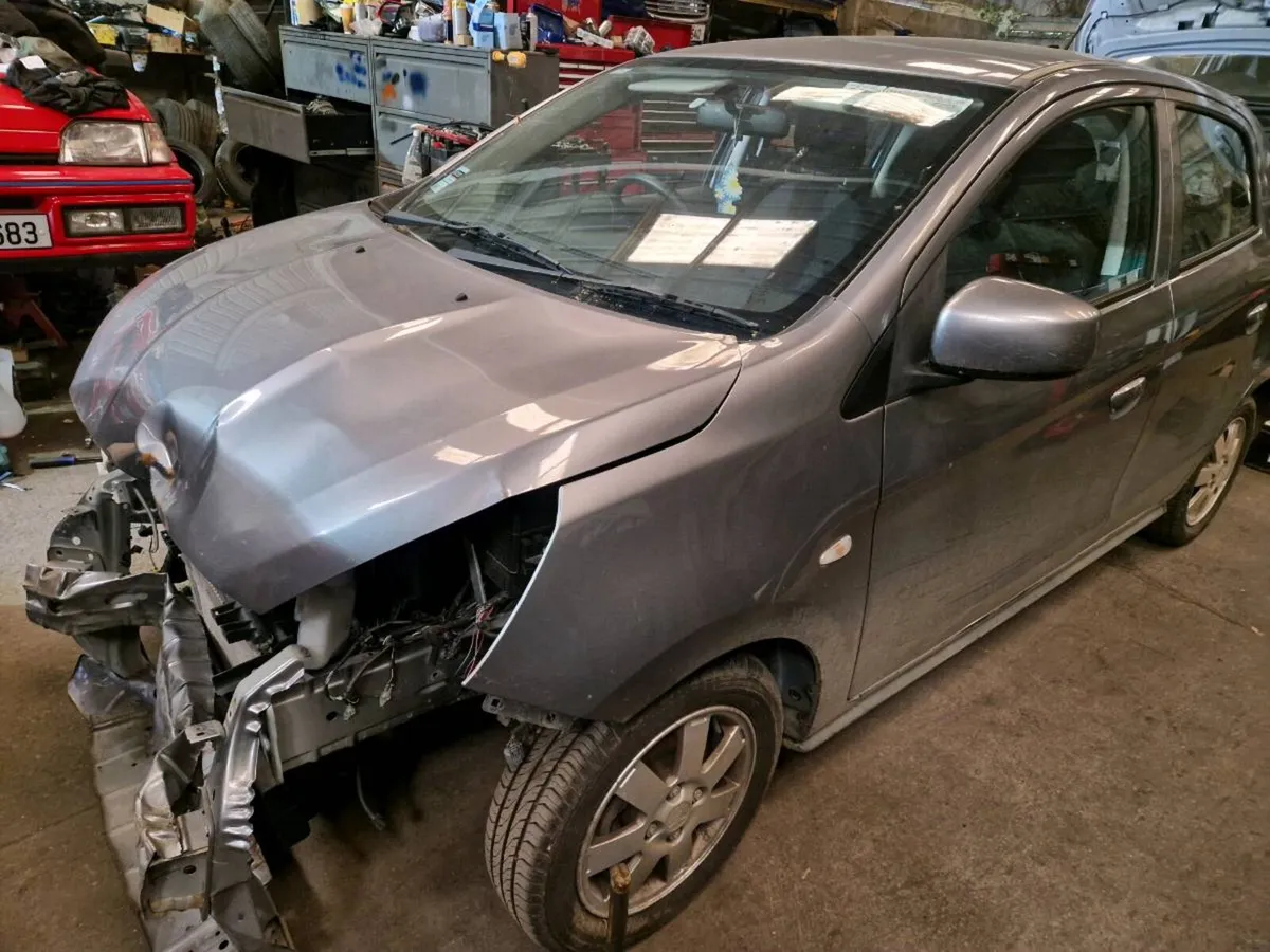 Vito van/mitsubishi spacestar - Image 4