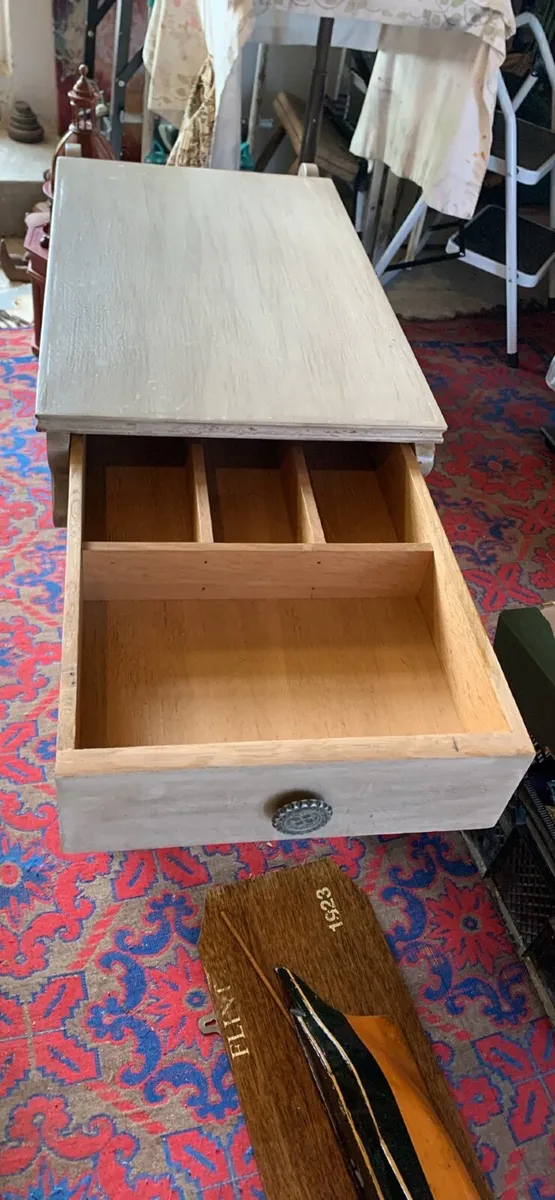 Drinks trolly/small table - Image 1