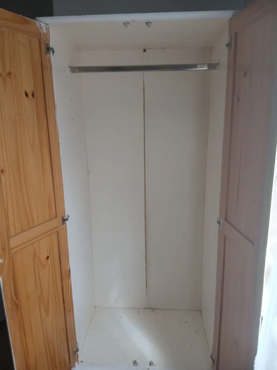 Wardrobe - Image 2