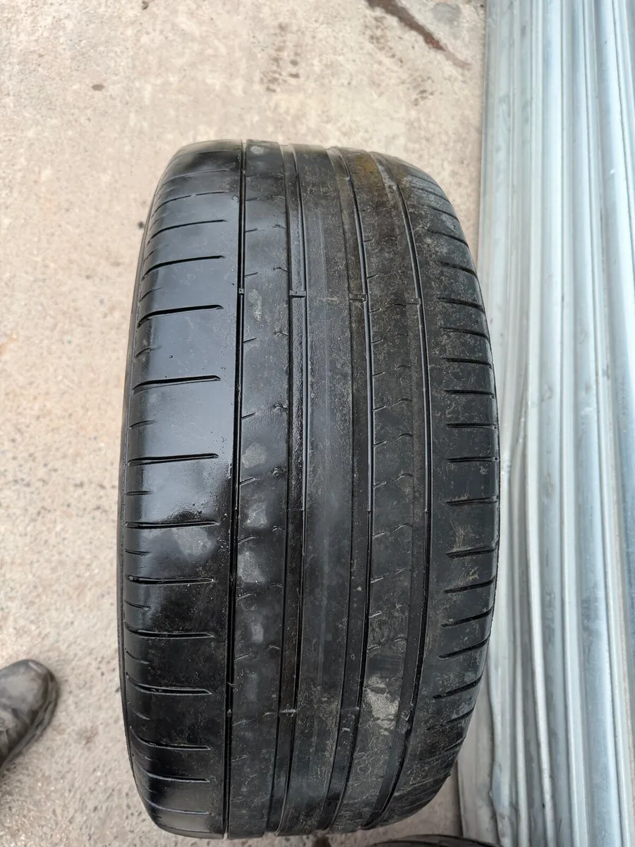 2018 on Vw Touareg 21 “ alloy wheels - Image 4