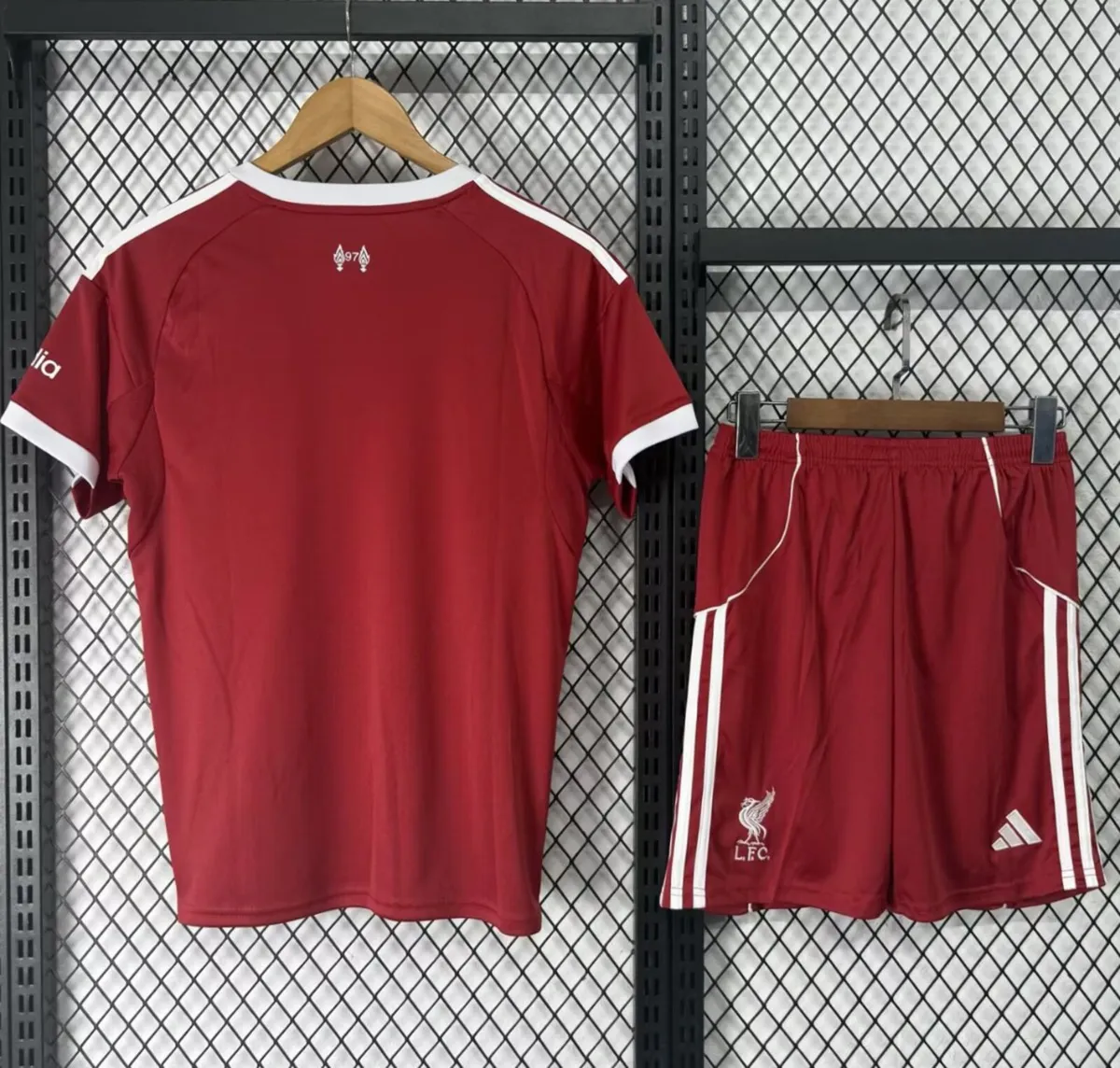 Liverpool football jersey - Image 2