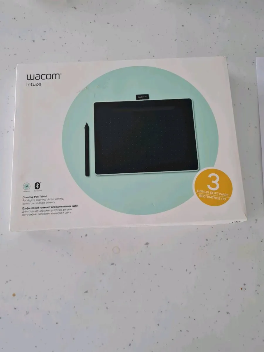 Wacom Intuos Small Wireless Pistachio Green - Image 1