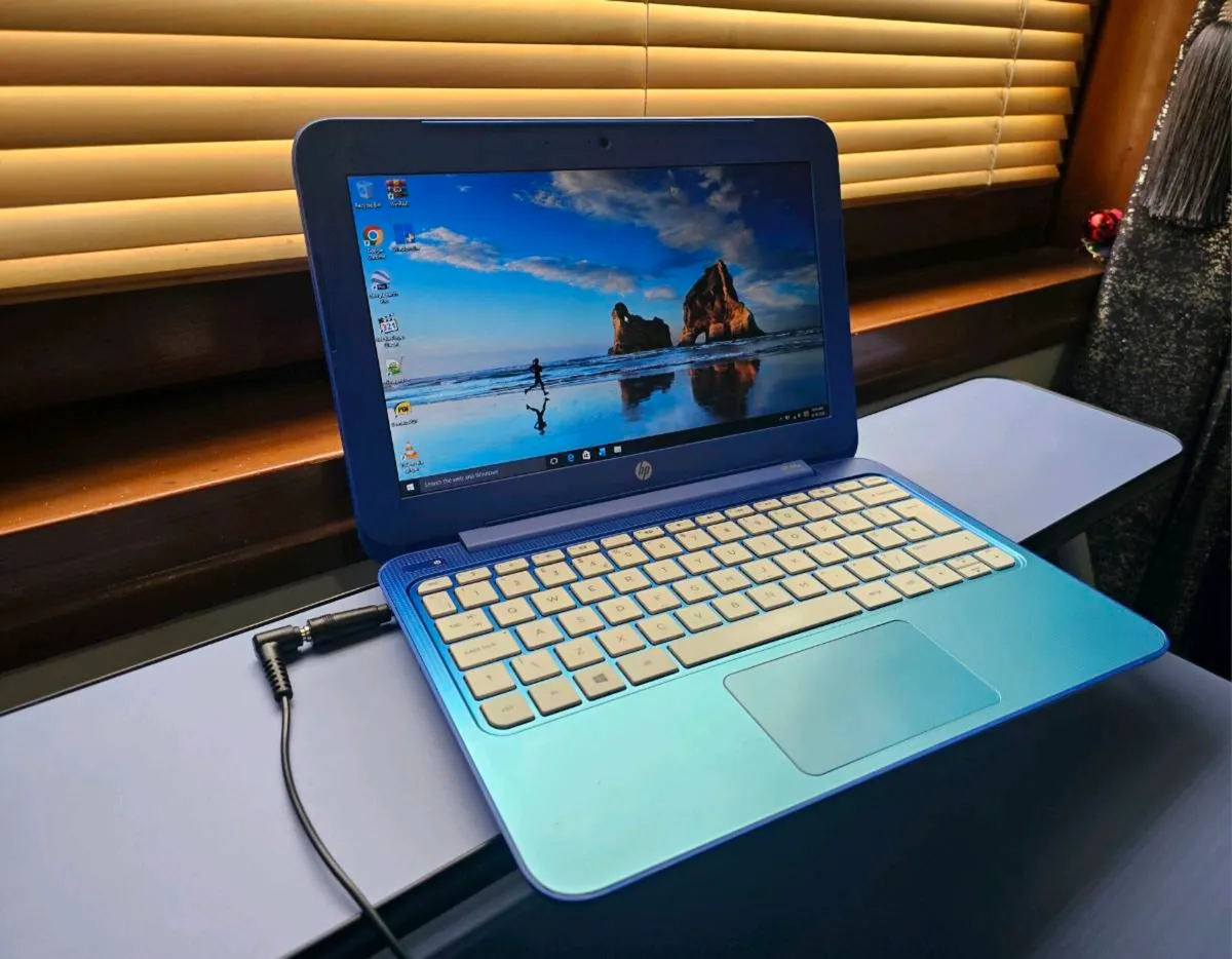 HP Stream 11” Laptop Fully Working Used Good condi - Image 4