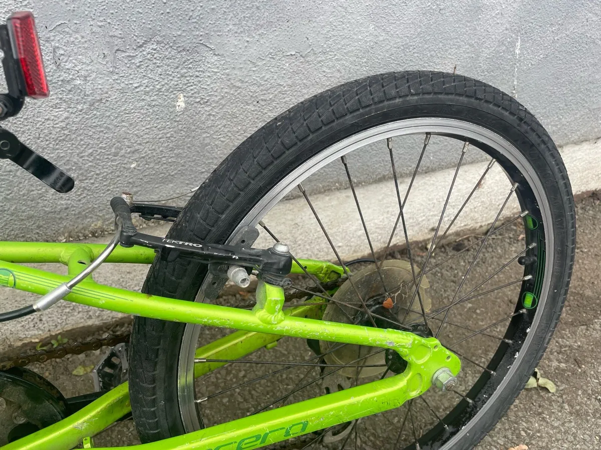 Carrera kids bike - Image 4