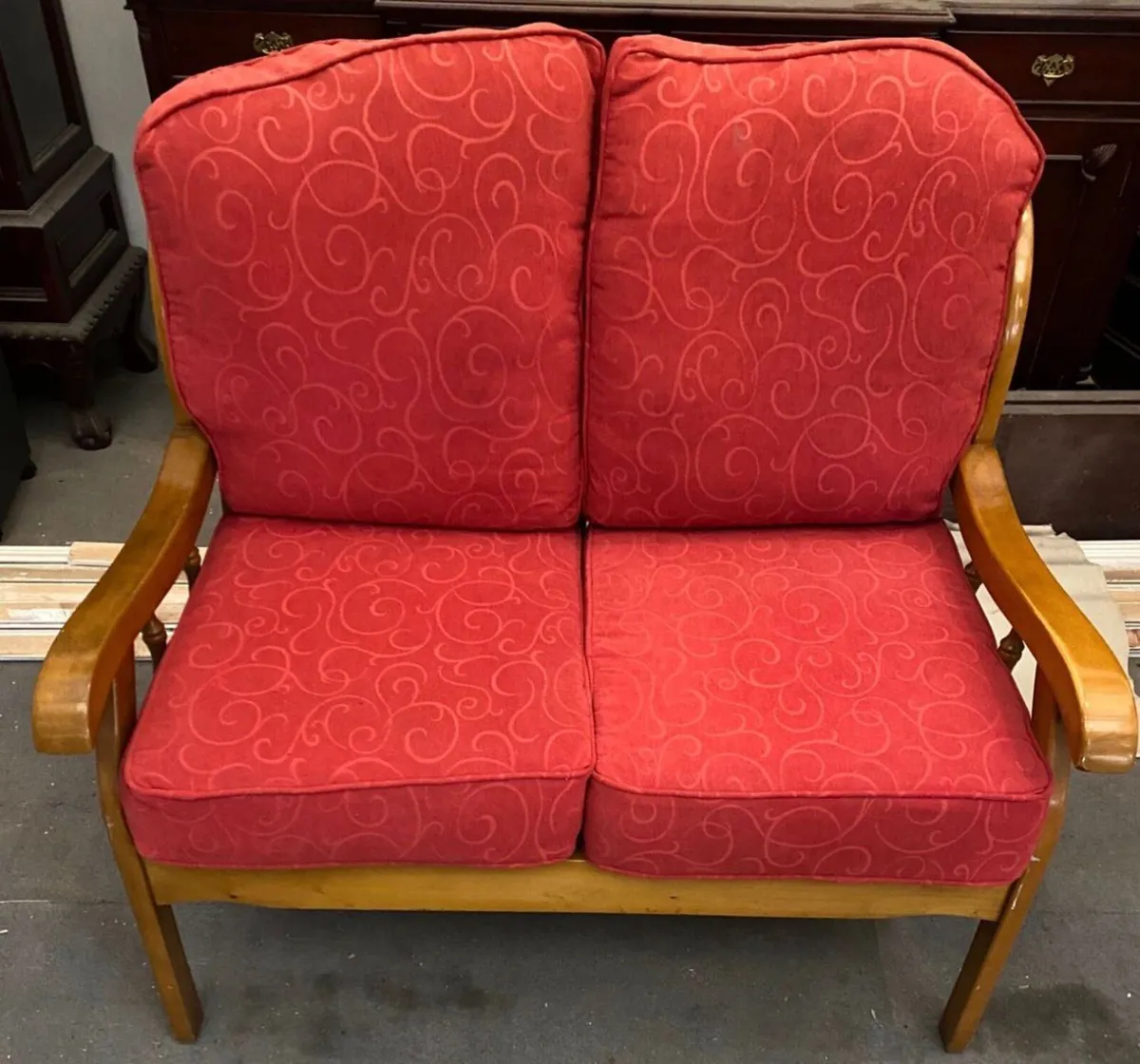 Two Seater Settee - Image 2