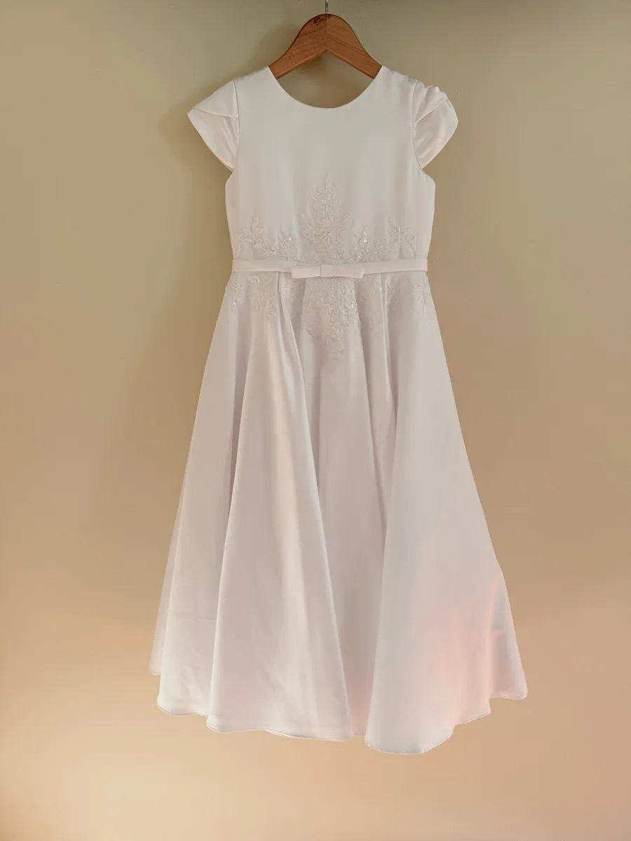 Girls communion dress Age 7 years - Image 2