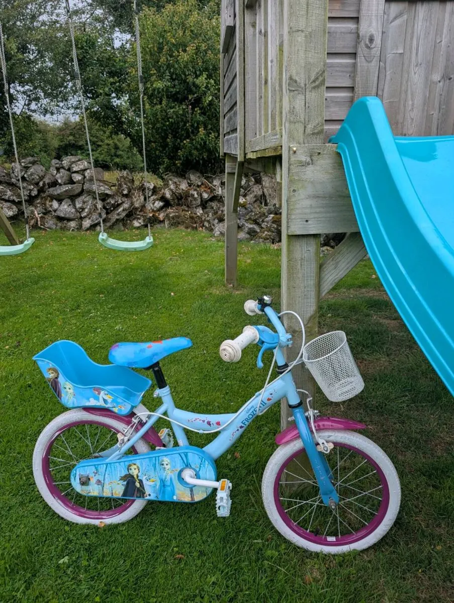 Disney Frozen II Childs bike - Image 1
