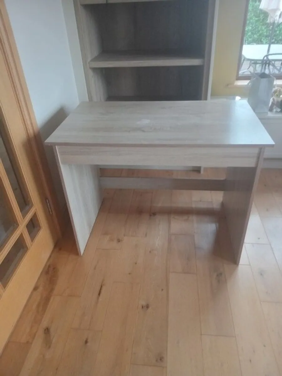 Study Desk - Image 3