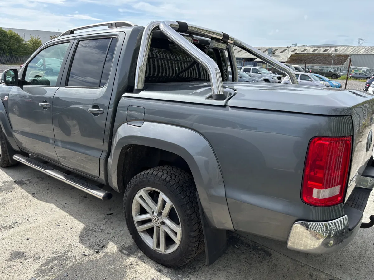 15 Amarok HL 2.0 Diesel Manual 280km Drives - Image 3