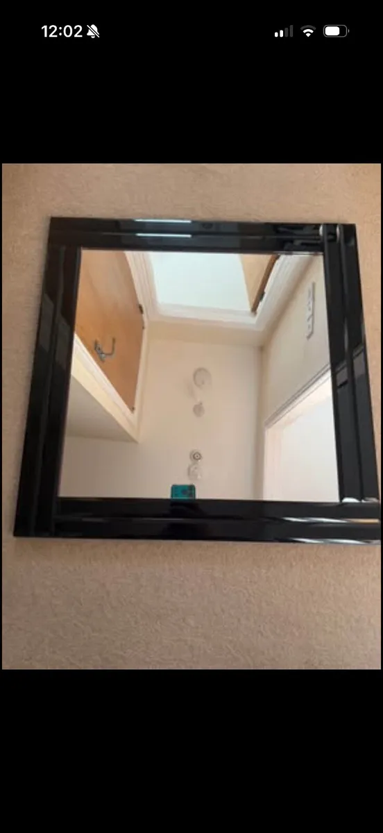 Wall Mirror - Excellent Condition - Image 2