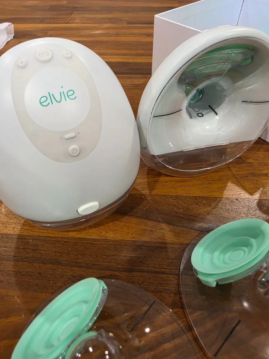 Elvie Double Breastpump - Image 4