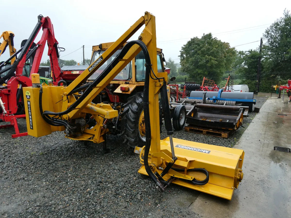 McConnel PA25 Hedgecutter - Image 2