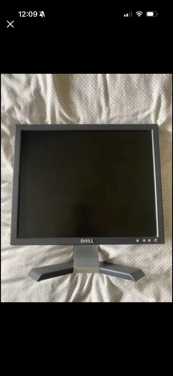 DELL 19 inch monitor + DELL KEYBOARD - Image 3