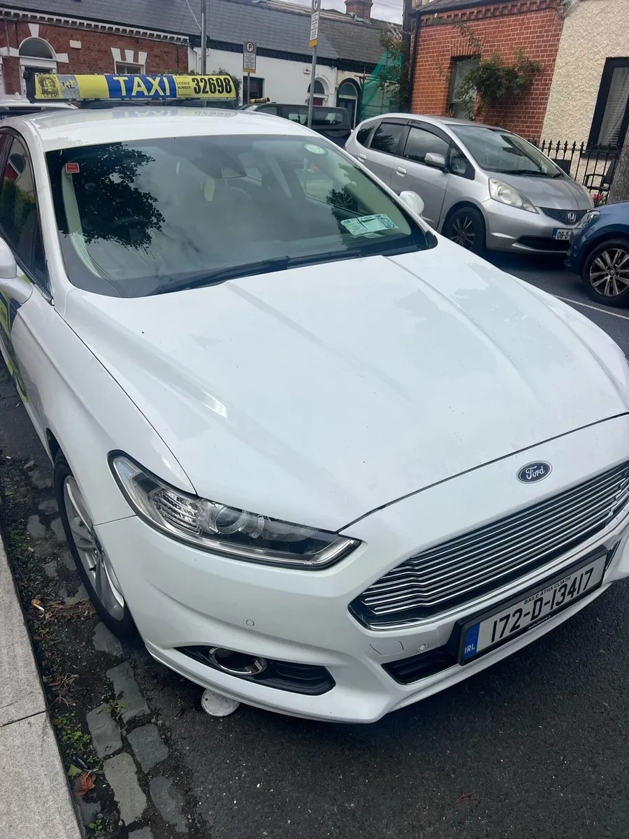 Taxi to rent - Image 1