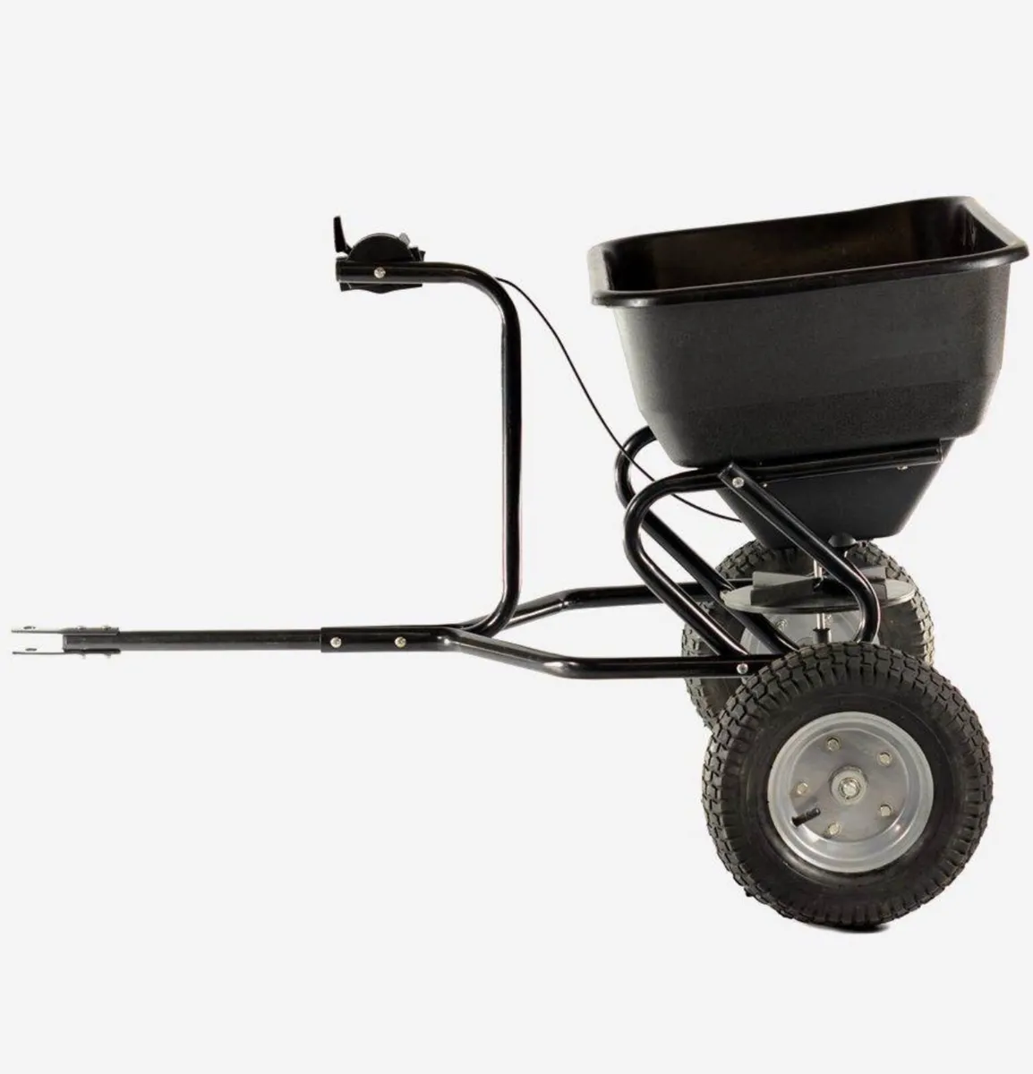 Towable garden spreader - Image 1
