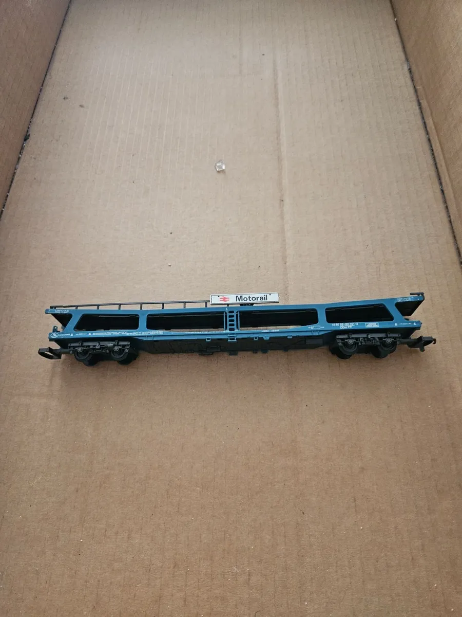 Hornby Lima OO Gauge Car Transporter - Image 1