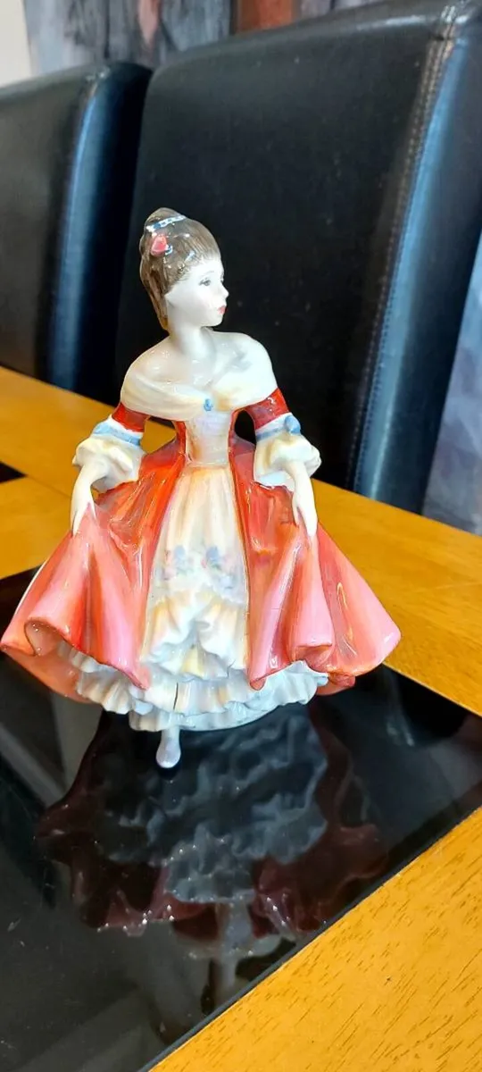 Royal Doulton Southern Belle HN 2229. - Image 3