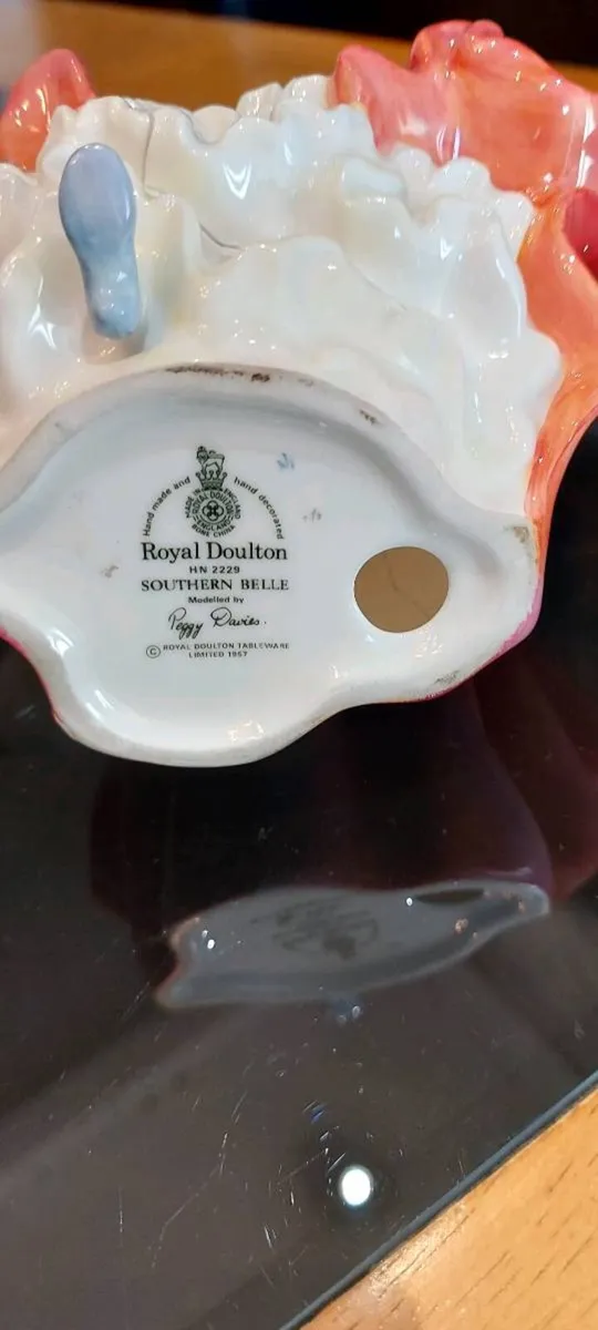 Royal Doulton Southern Belle HN 2229. - Image 4