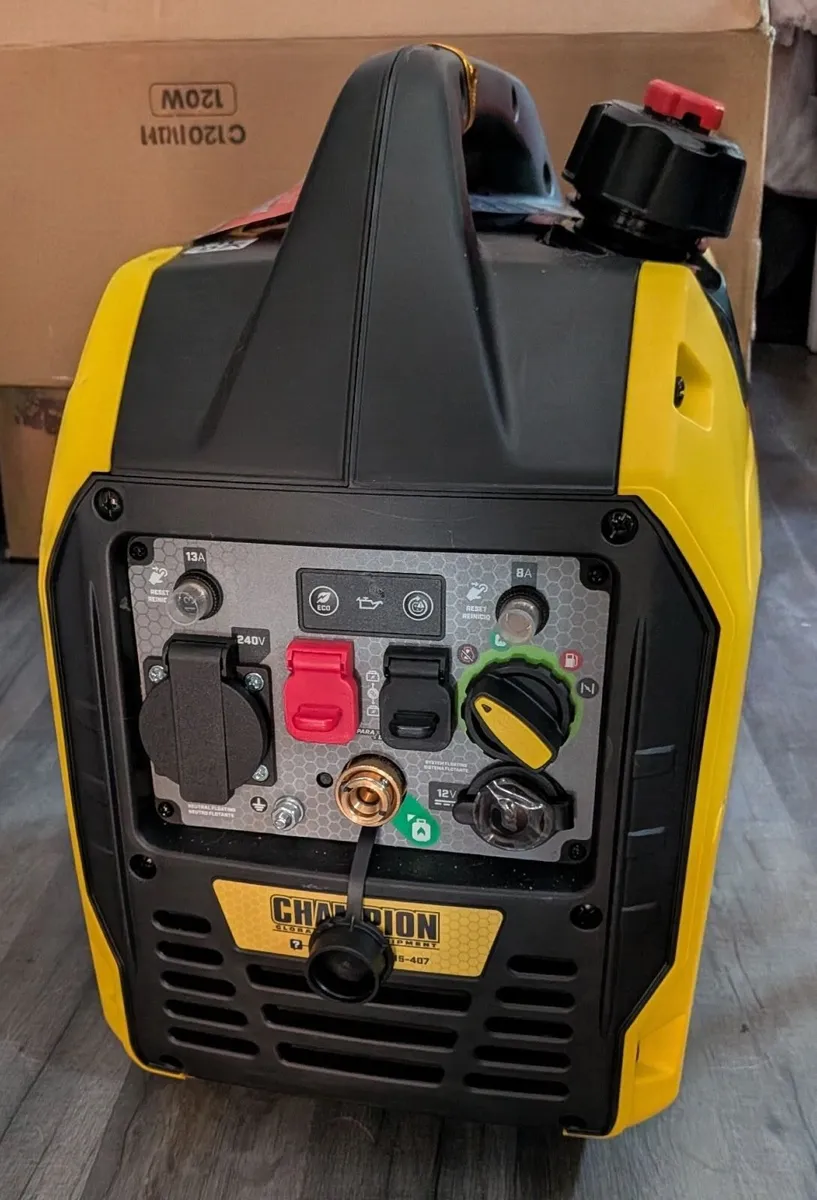 Generator - Champion 2200-watt dual fuel - Image 3