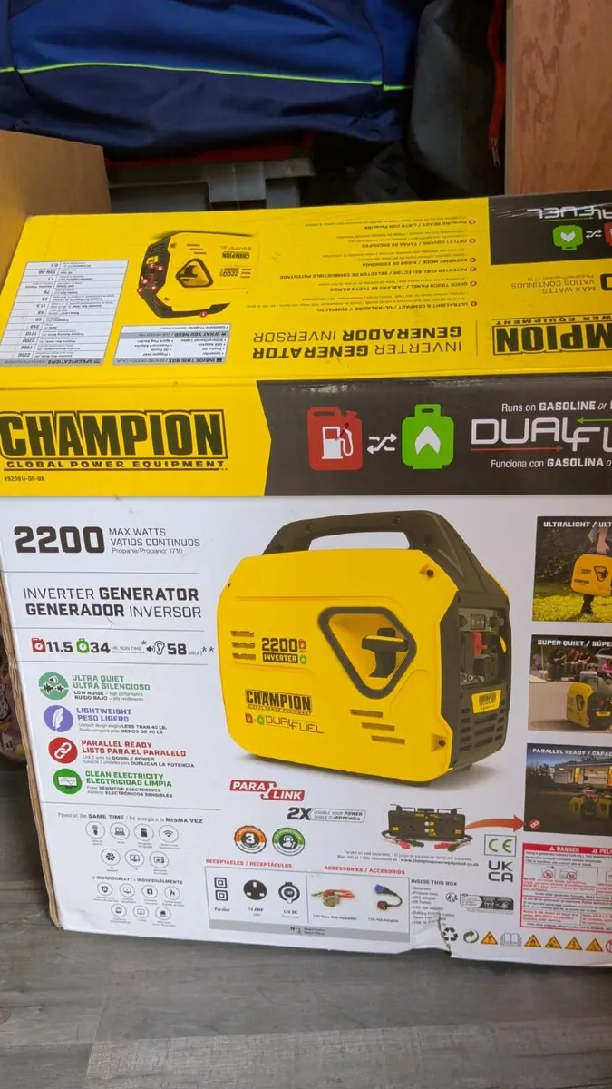 Generator - Champion 2200-watt dual fuel - Image 1