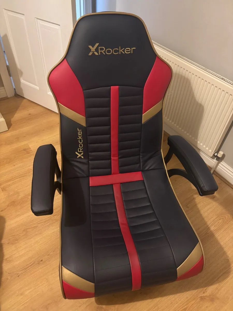 Gaming chair - Image 1