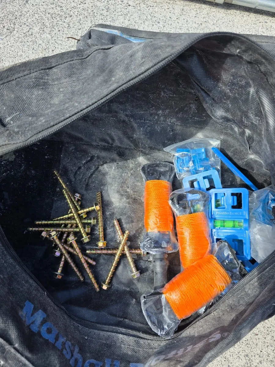 Construction equipment - Image 2