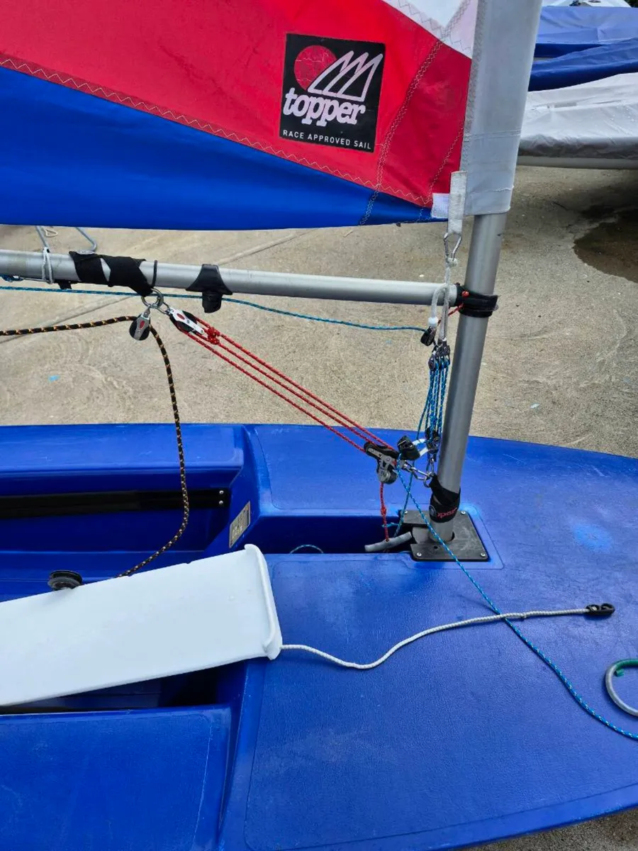 Topper Sailing dinghy - Image 3
