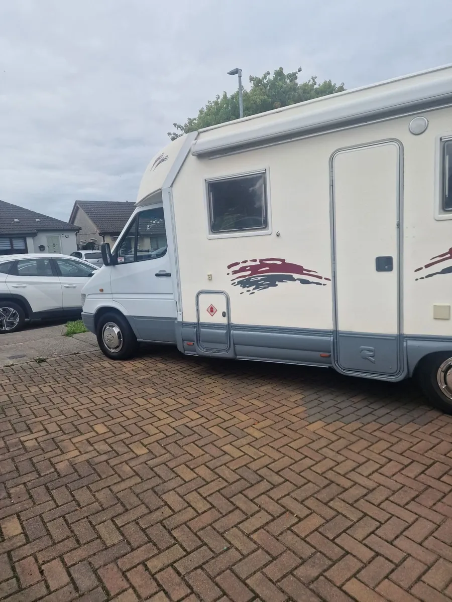 camper - Image 1
