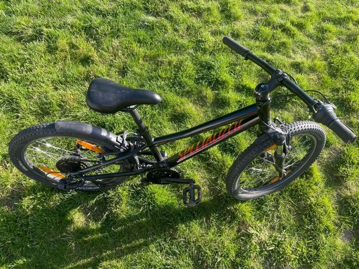 Specialized 20inch kids bike - Image 3