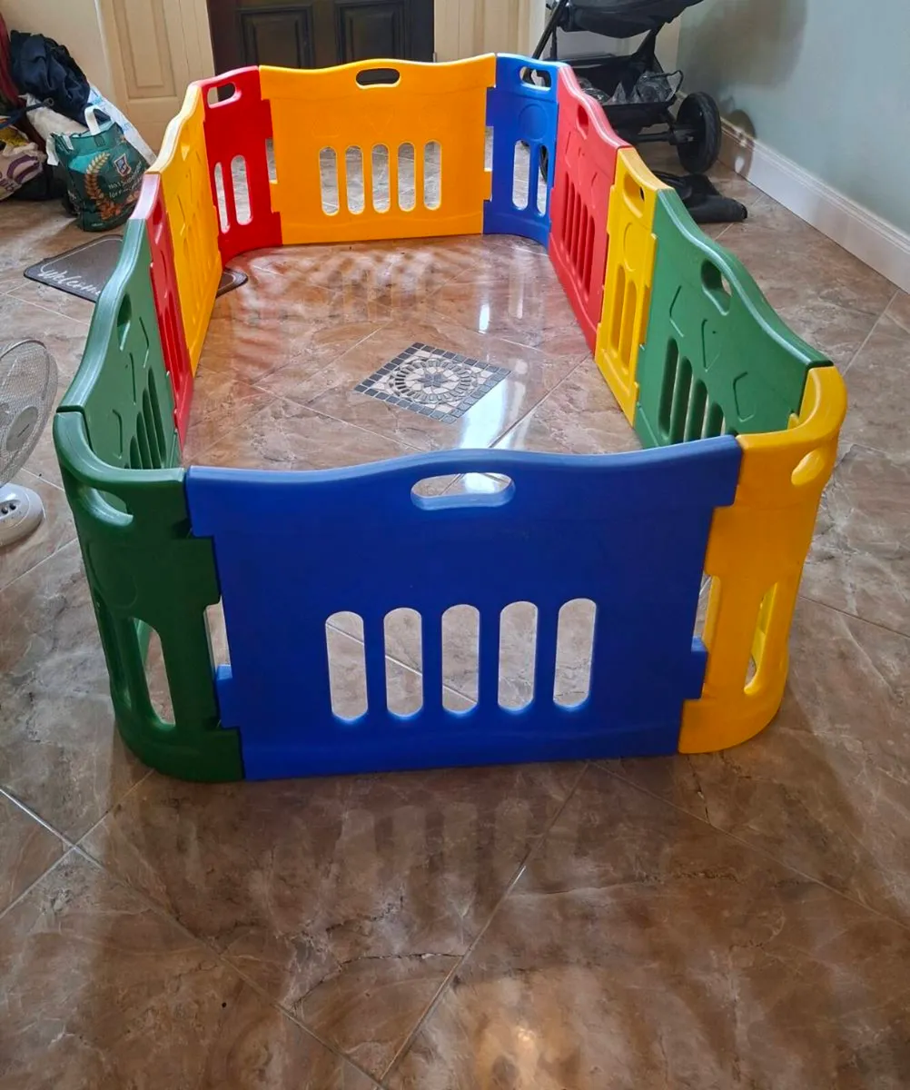 Toddler playpen - Image 1