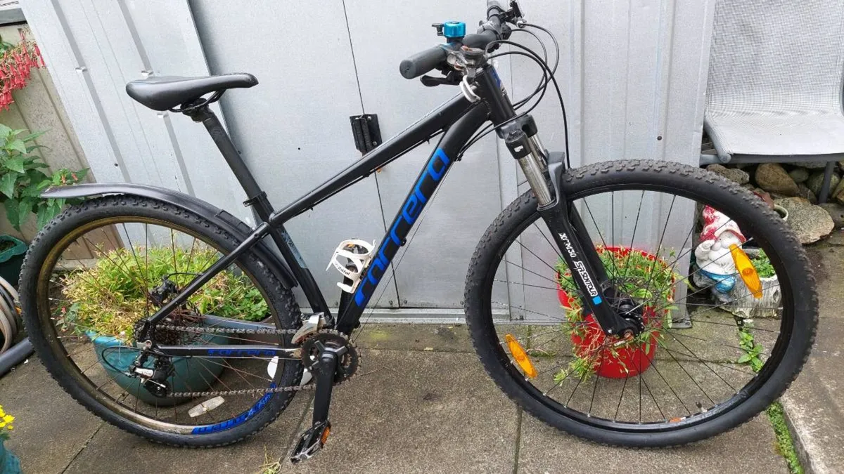 Carrera Hellcat Mountain Bike Disc Brakes - Image 4