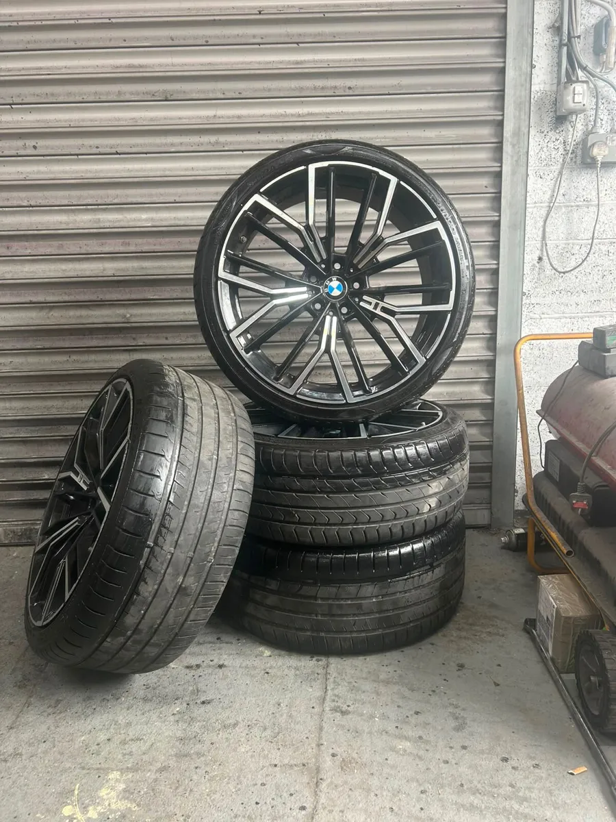 BMW 5 Series 20” Alloys - Image 1