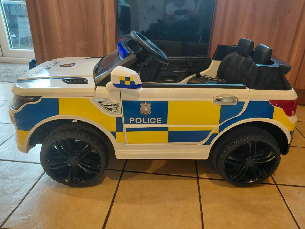 Ride On electric Police Car - Image 4