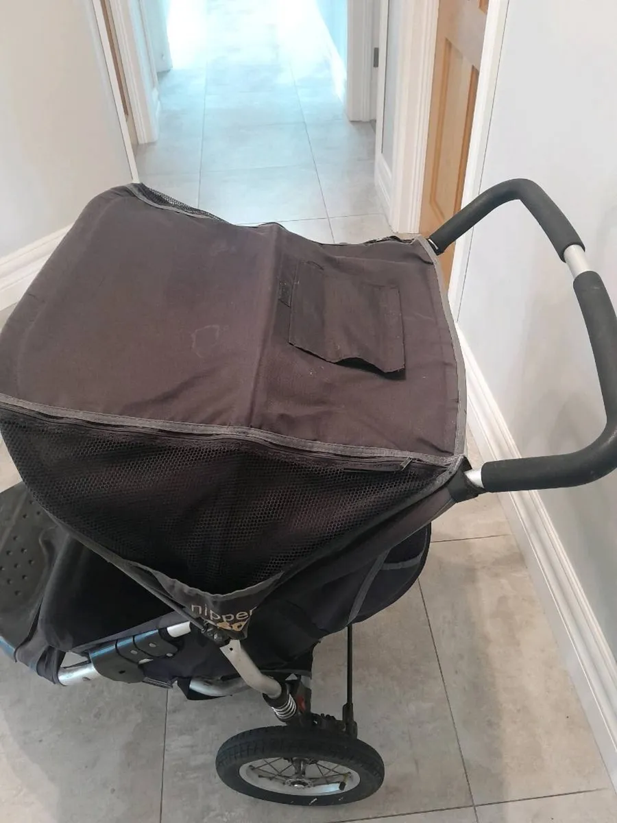 Out n About double buggy Nipper 360 - Image 3