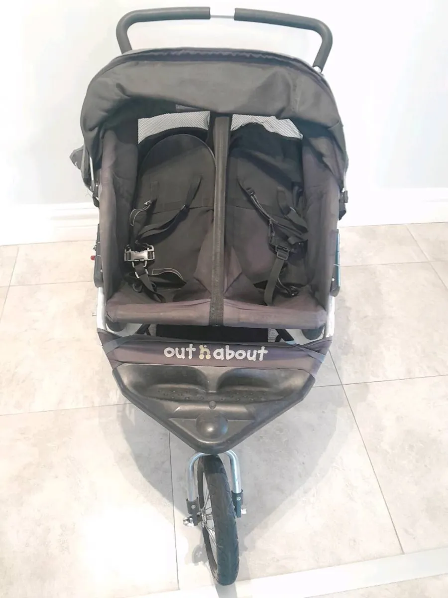 Out n About double buggy Nipper 360 - Image 1