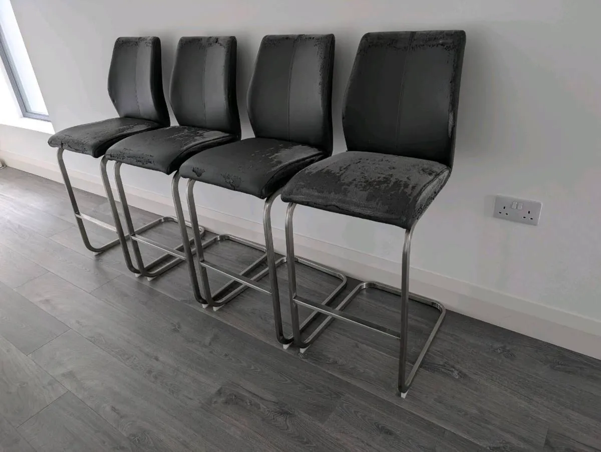 Kitchen Bar Stools - Image 1
