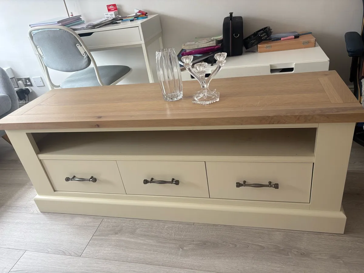 TV unit - Image 2
