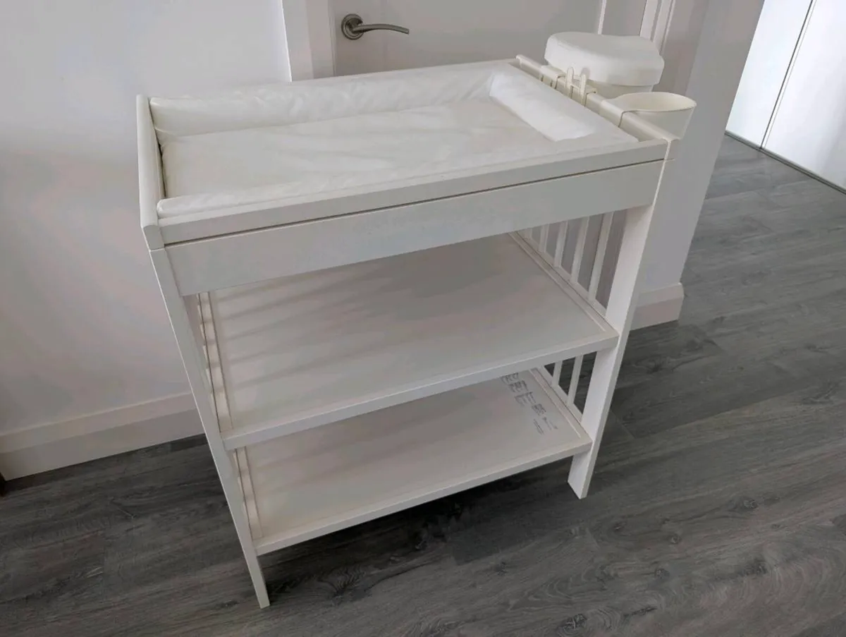 Baby Changing Unit - Image 2