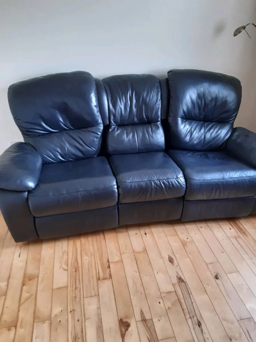 Leather sofa - Image 1