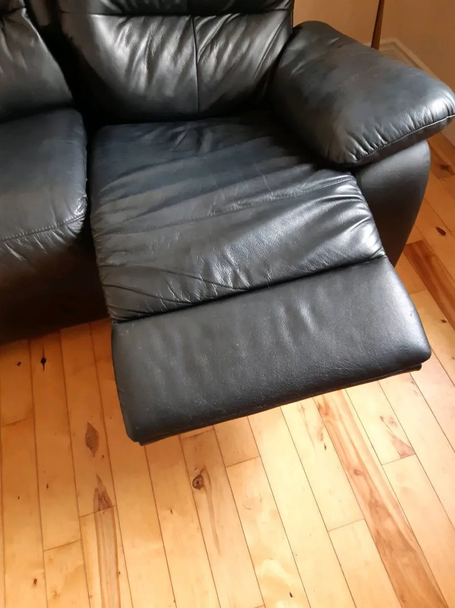 Leather sofa - Image 2