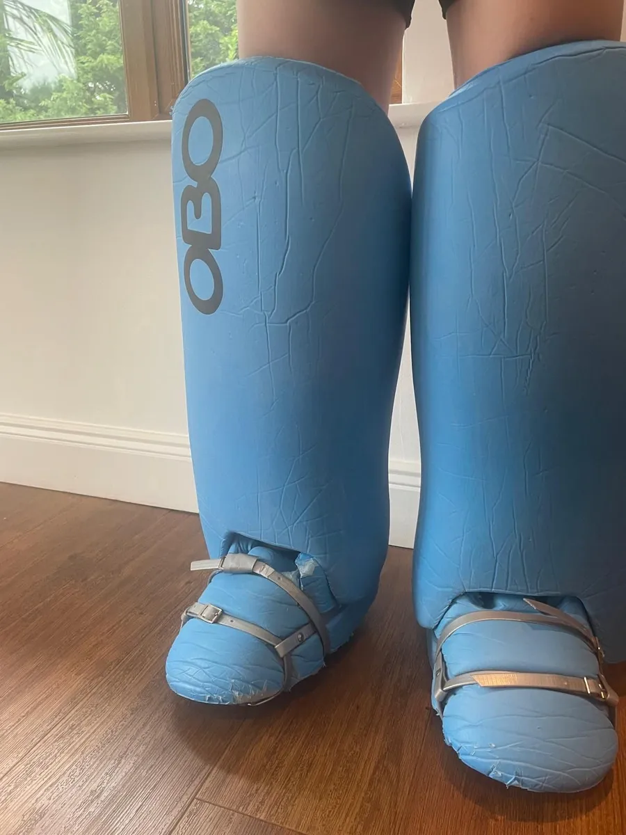 OBO Hockey Goalkeeper Kickers and Leg guards - Image 1