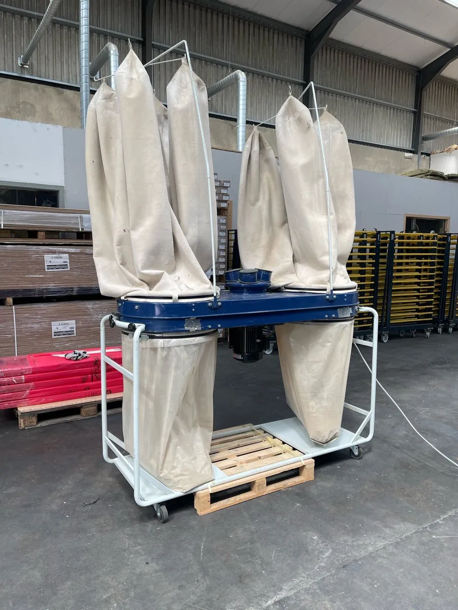Dust extraction unit - Image 1