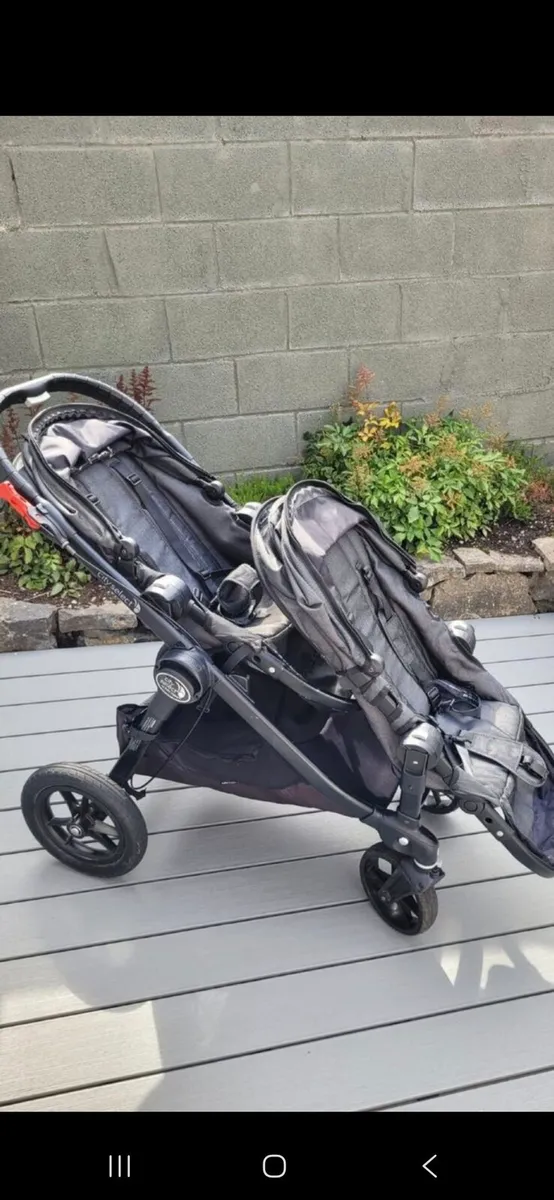 city jogger double buggy - Image 1