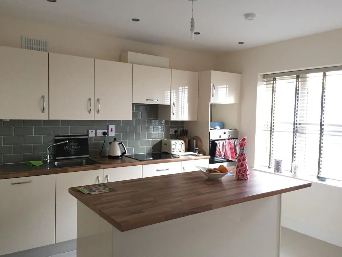 Used Kitchen - Image 1