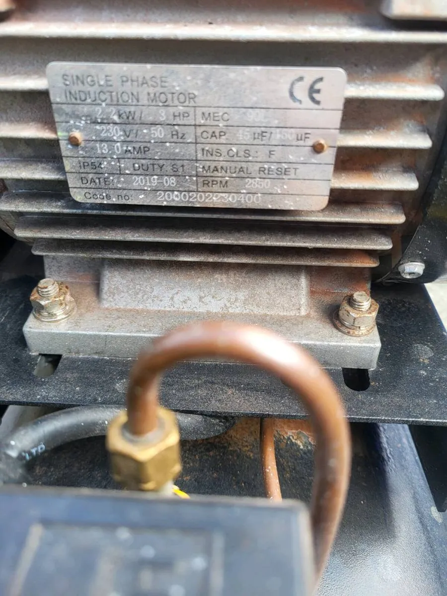 Jefferson 200 litre air compressor 3hp - Image 2