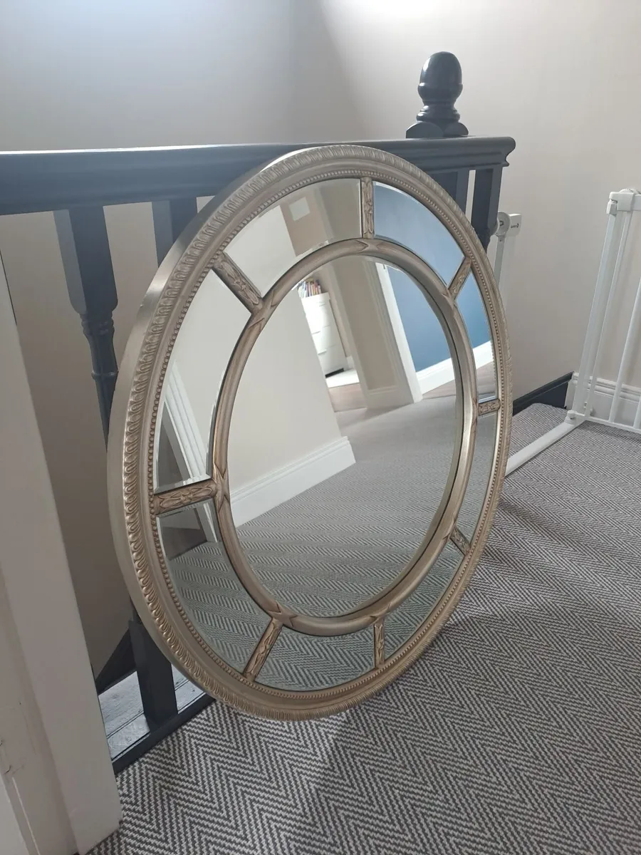 Mindy brown Mirror