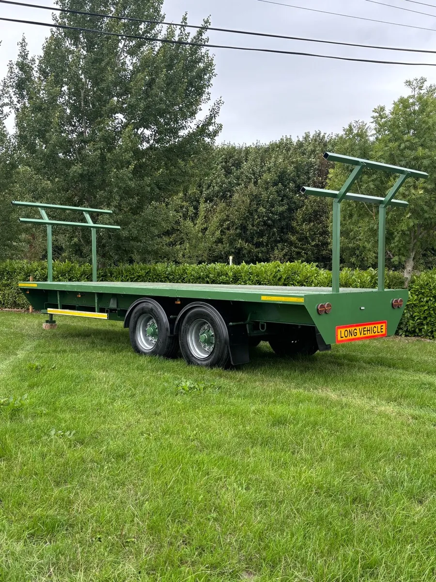 Bale trailer - Image 3