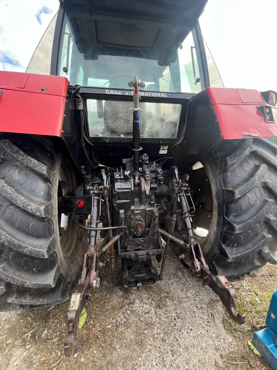 Tractor CASE 5140 - Image 4