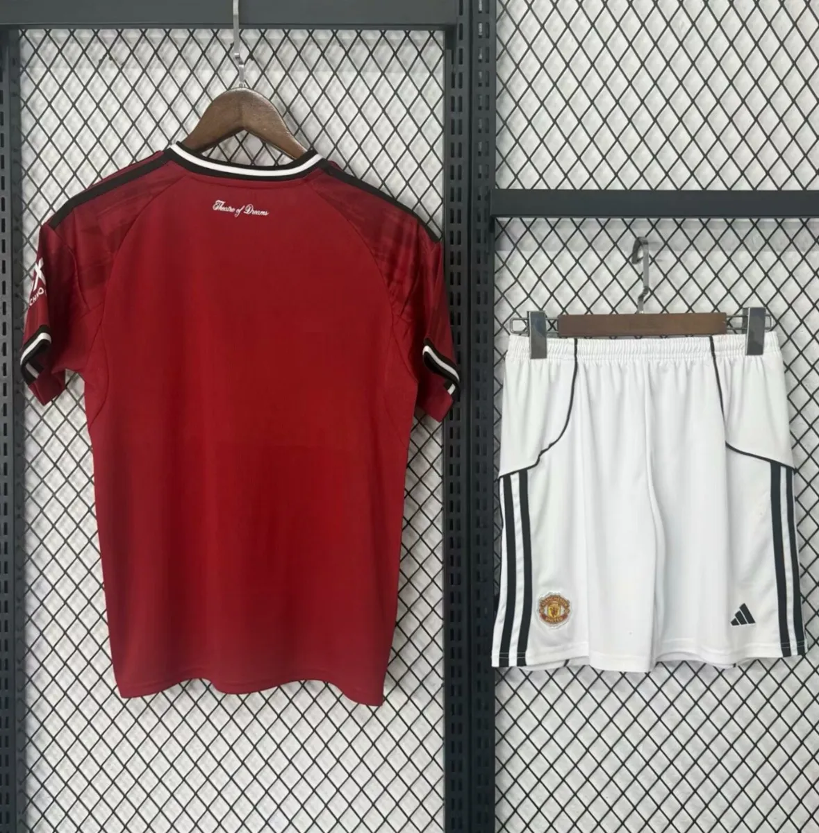 Manchester united jersey - Image 2