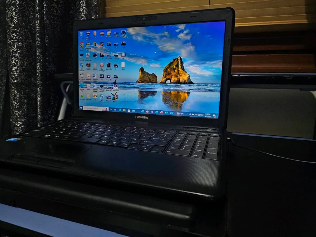 Toshiba Satellite Pro 15.6” Laptop Fully Working.. - Image 4